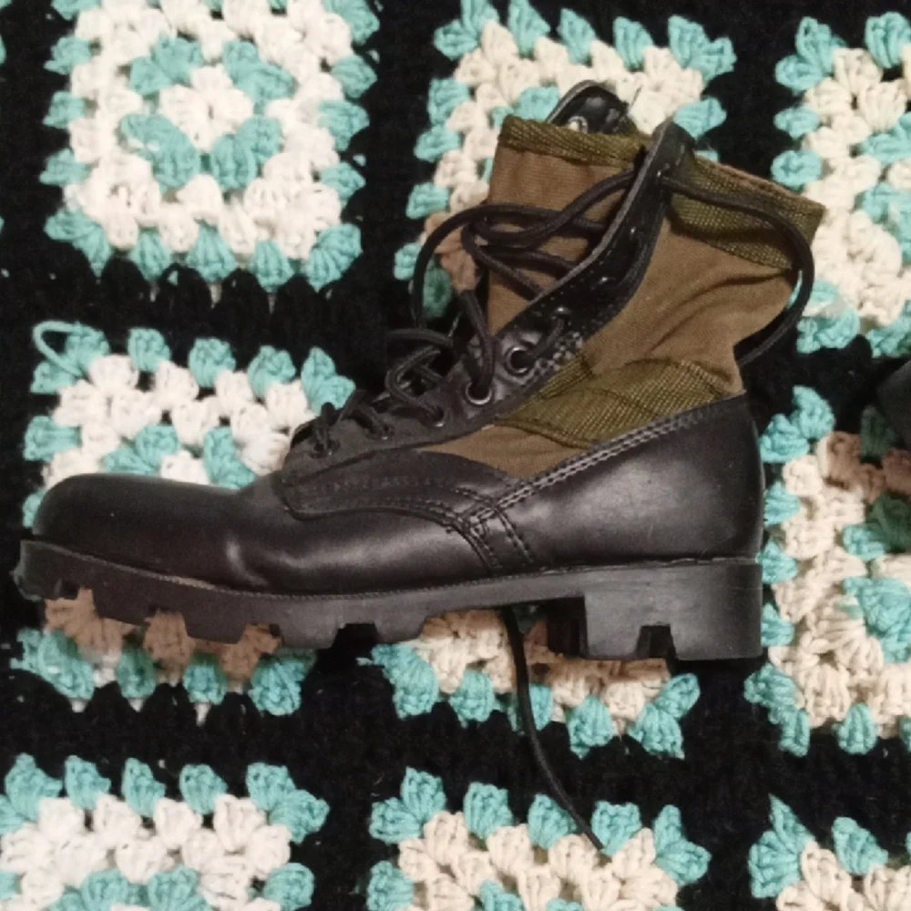 Mens Sz 6R Military Black Olive Combat Boots Camo Jungle Lace Up Womens Sz 9 Tac